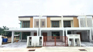 rumah kampung lombong